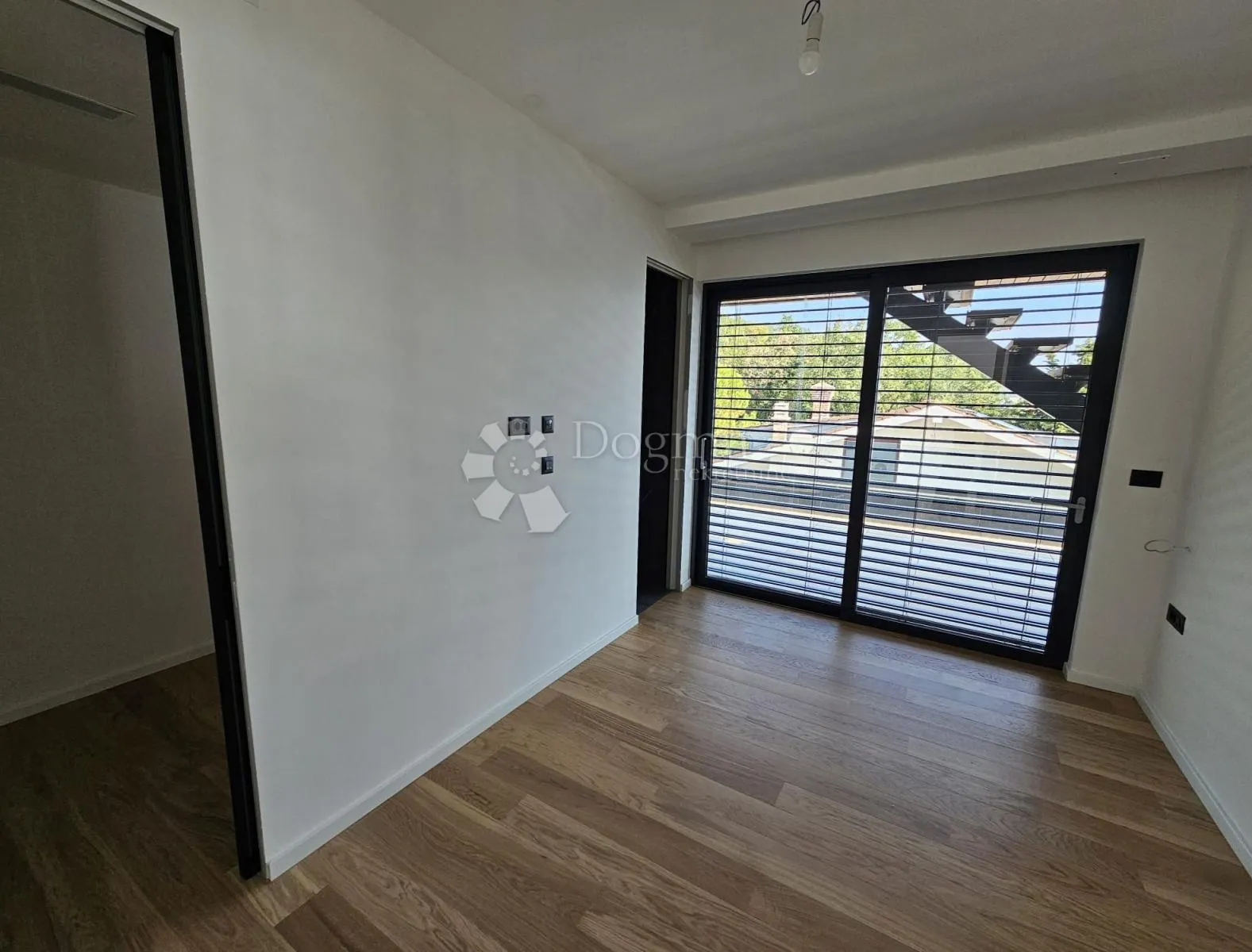 penthouse sa vlastitim bazenom - slika 22
