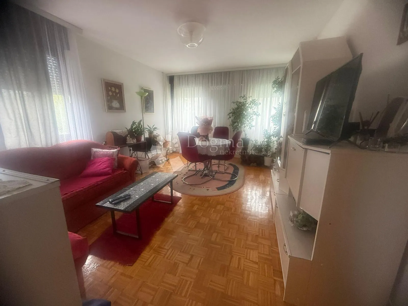 stan 65 m2 - dugave - prilika - slika 5