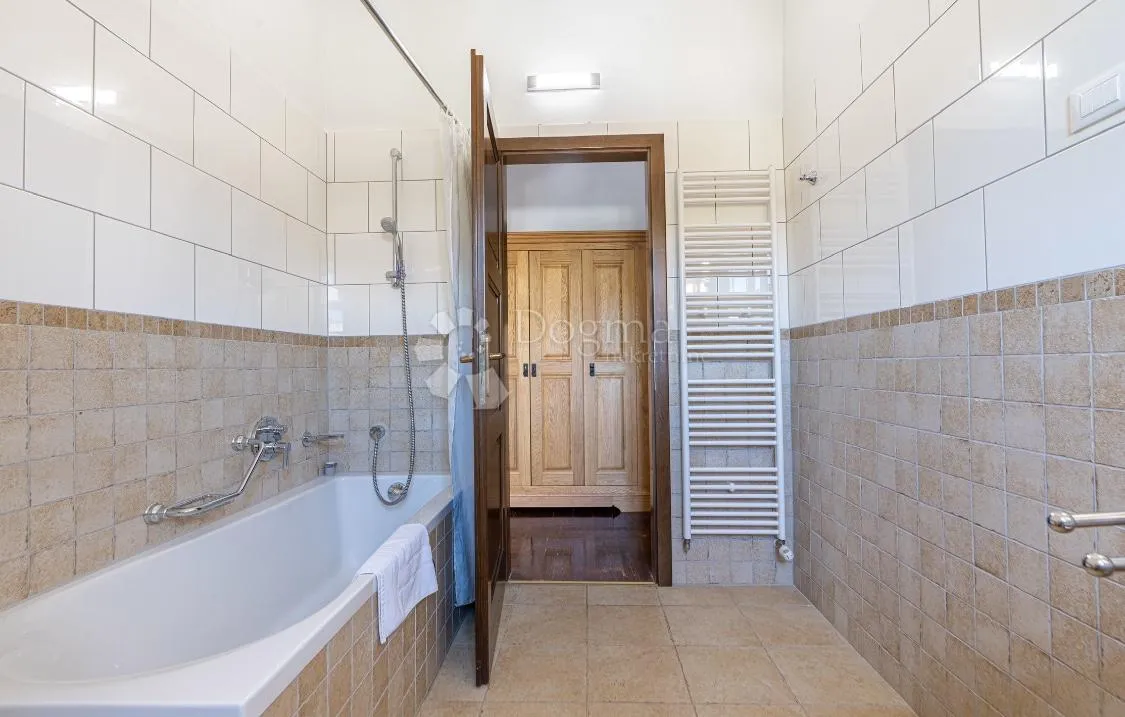 kompleks od 10 vila -heraki -poreč !! - slika 23