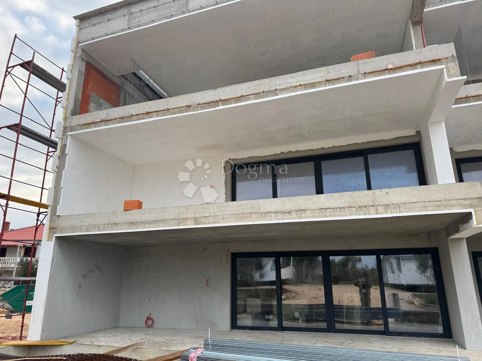 prostrani apartman sa otvorenim pogledom na more - slika 7