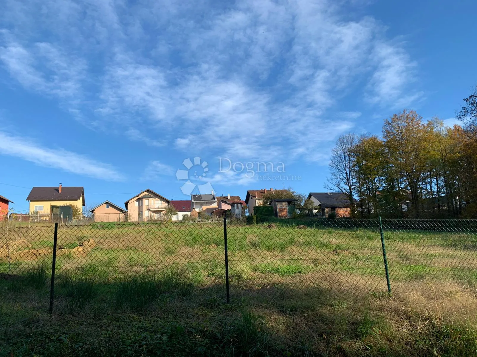 PRILIKA poljoprivredno zemljište Sesvete 3490 m2 - Sesvete, Zagreb