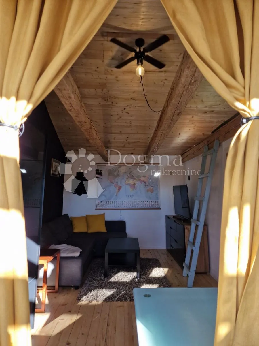 kostrena kuća sa 3 apartmana - slika 8