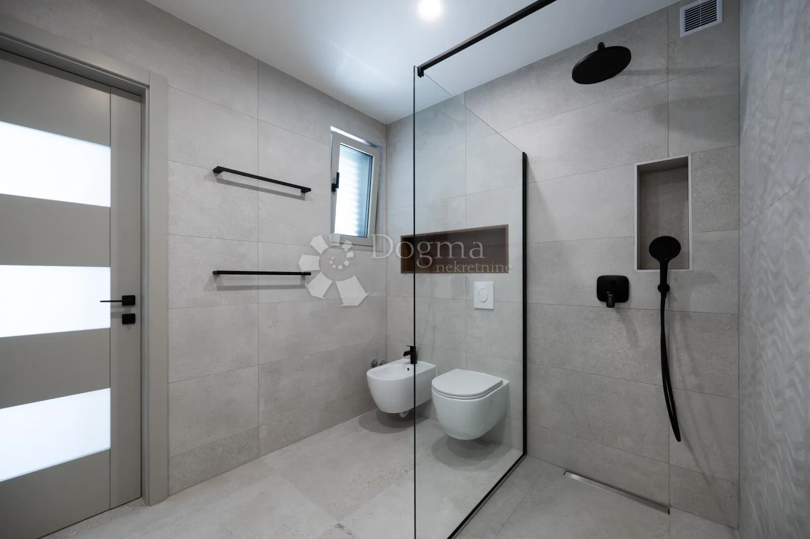 duplex vila namješteno privlaka - slika 16