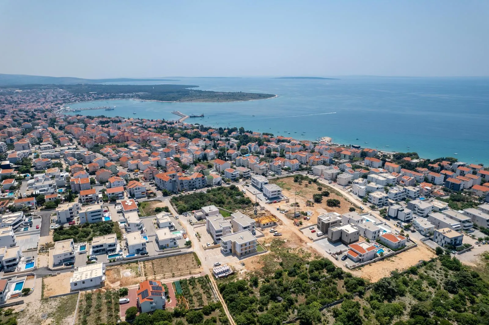 useljiva novogradnja u novalji - 800m od plaže - slika 12