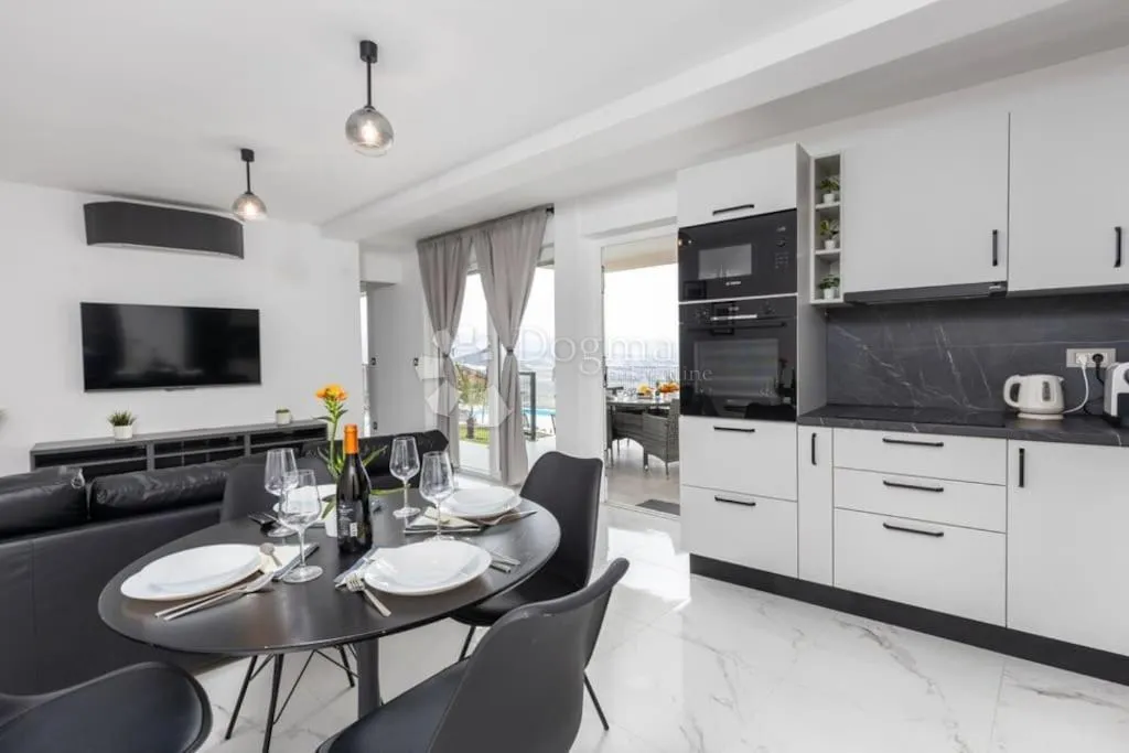 opatija, stan s pogledom, ukupno 153 m2 - slika 15