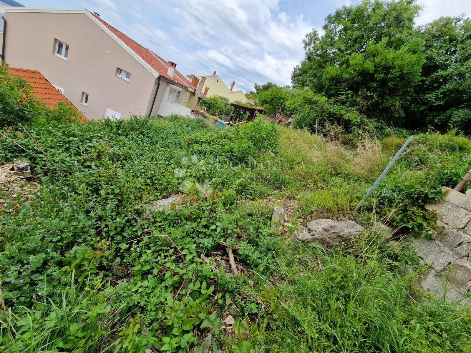 kuća sa poslovnim prostorom- prvi red uz more - slika 6