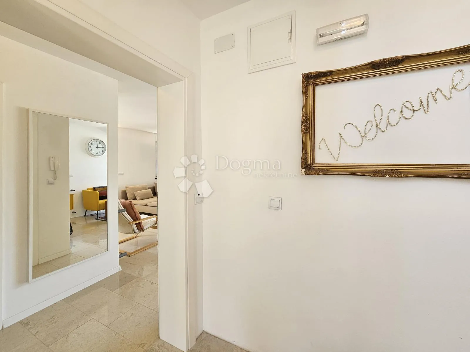 apartmanska kuća (4 jedinice) spremna za turizam - slika 20