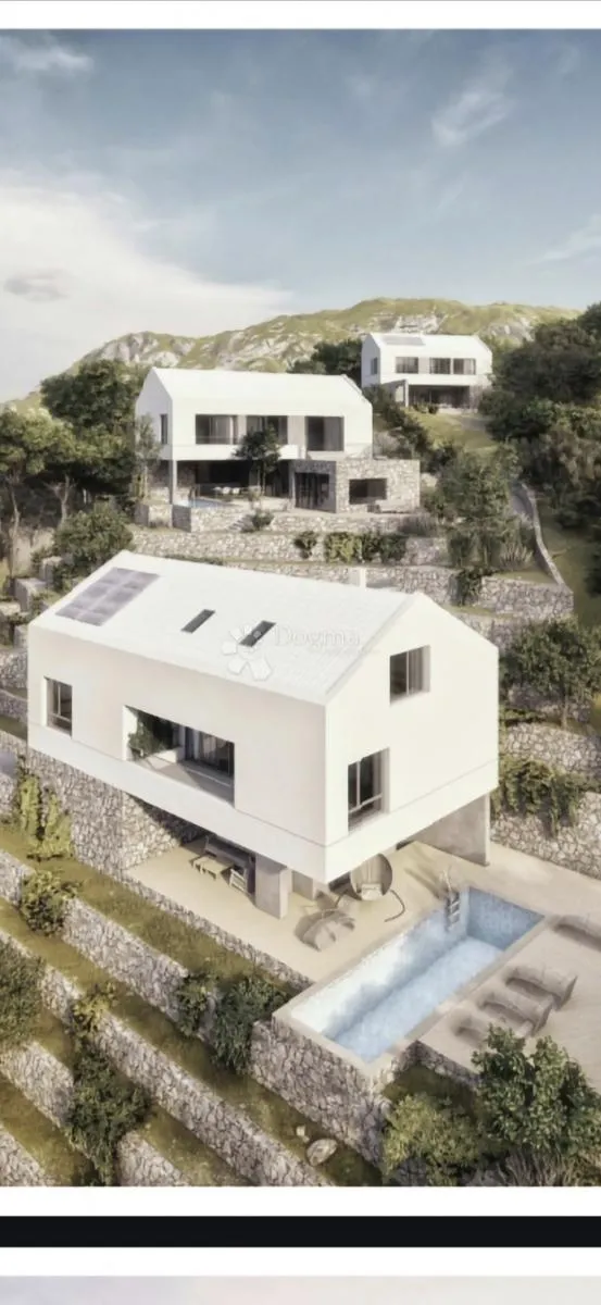 prodaja građevinske parcele na južnoj strani otoka brača - slika 1