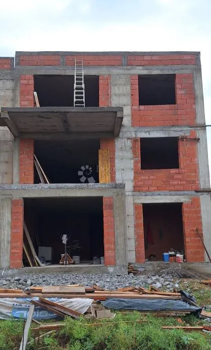 retfala osijek– luksuzan peterosoban stan u izgradnji - slika 5
