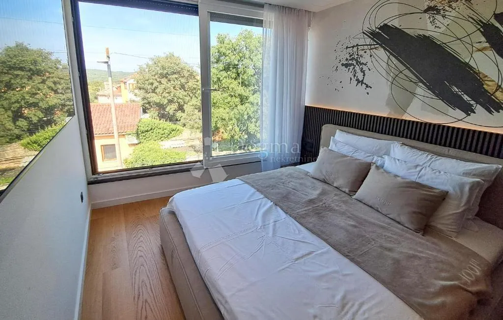 moderna villa na rovinjskoj periferiji - slika 10