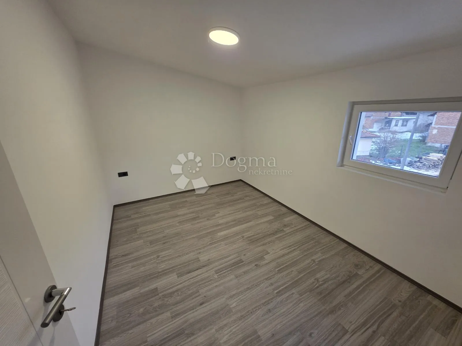 u popunosti renoviran stan sa okućnicom u zlataru površine 96m² - slika 5