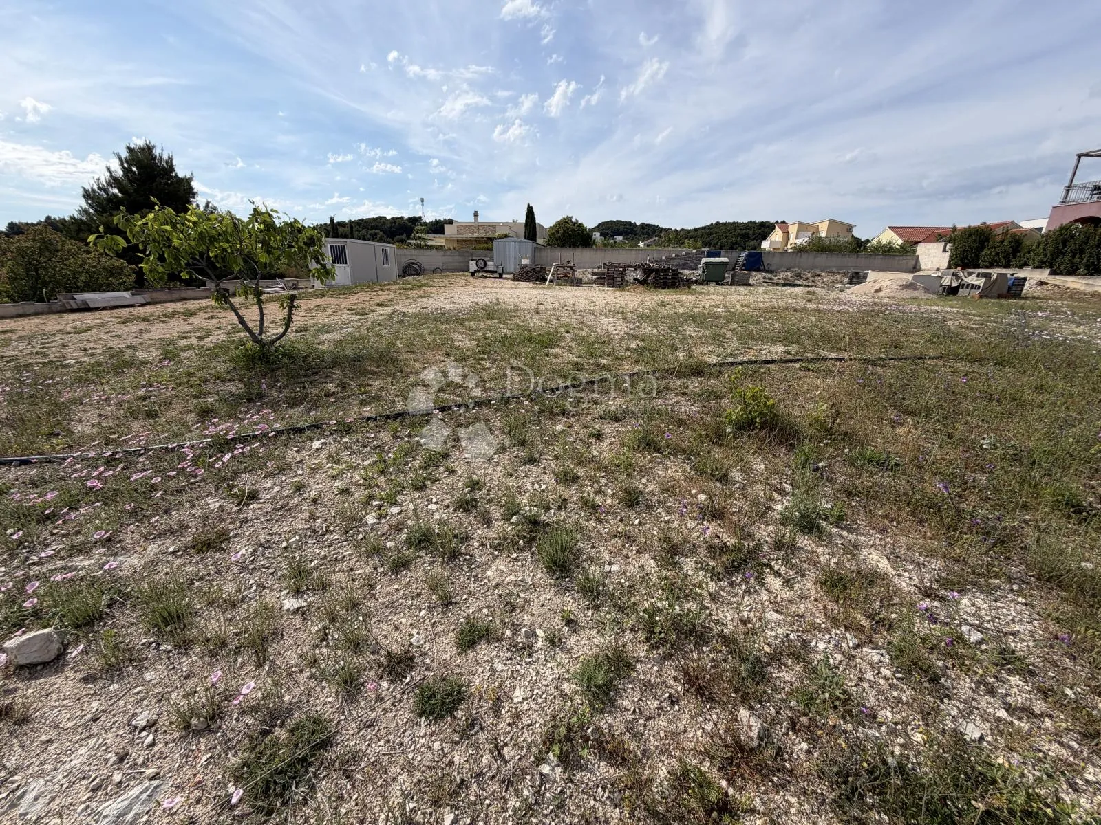 top lokacija! građevinsko zemljište s pogledom na more – vodice (p-4) - slika 3