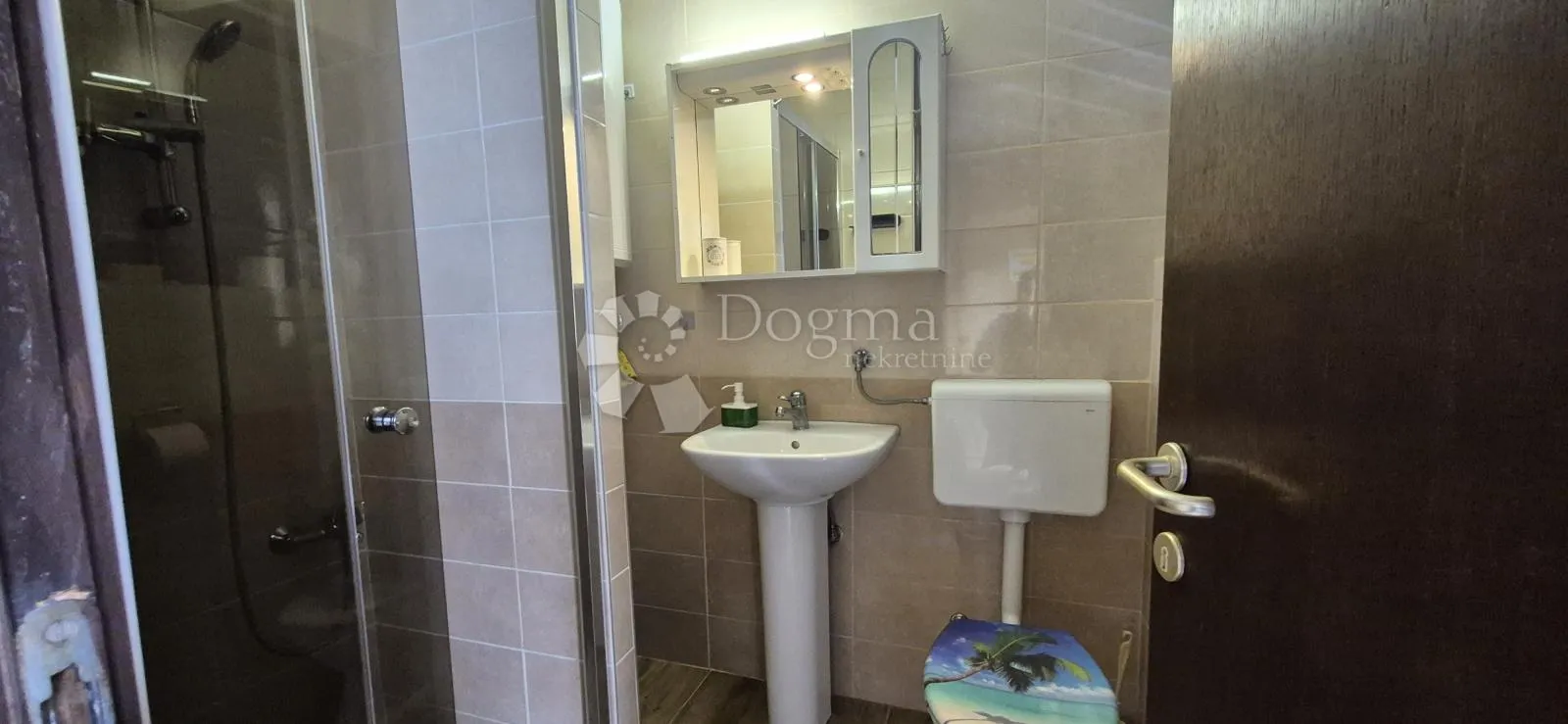 apartman sa pogledom na more - 150m od plaže - slika 13