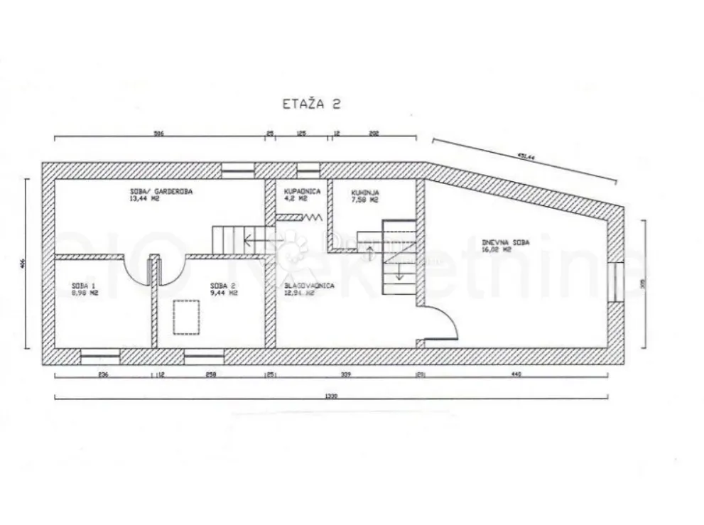 dvosoban stan za renovaciju u centru splita – potkrovlje u tradicionalnoj zgradi - slika 4