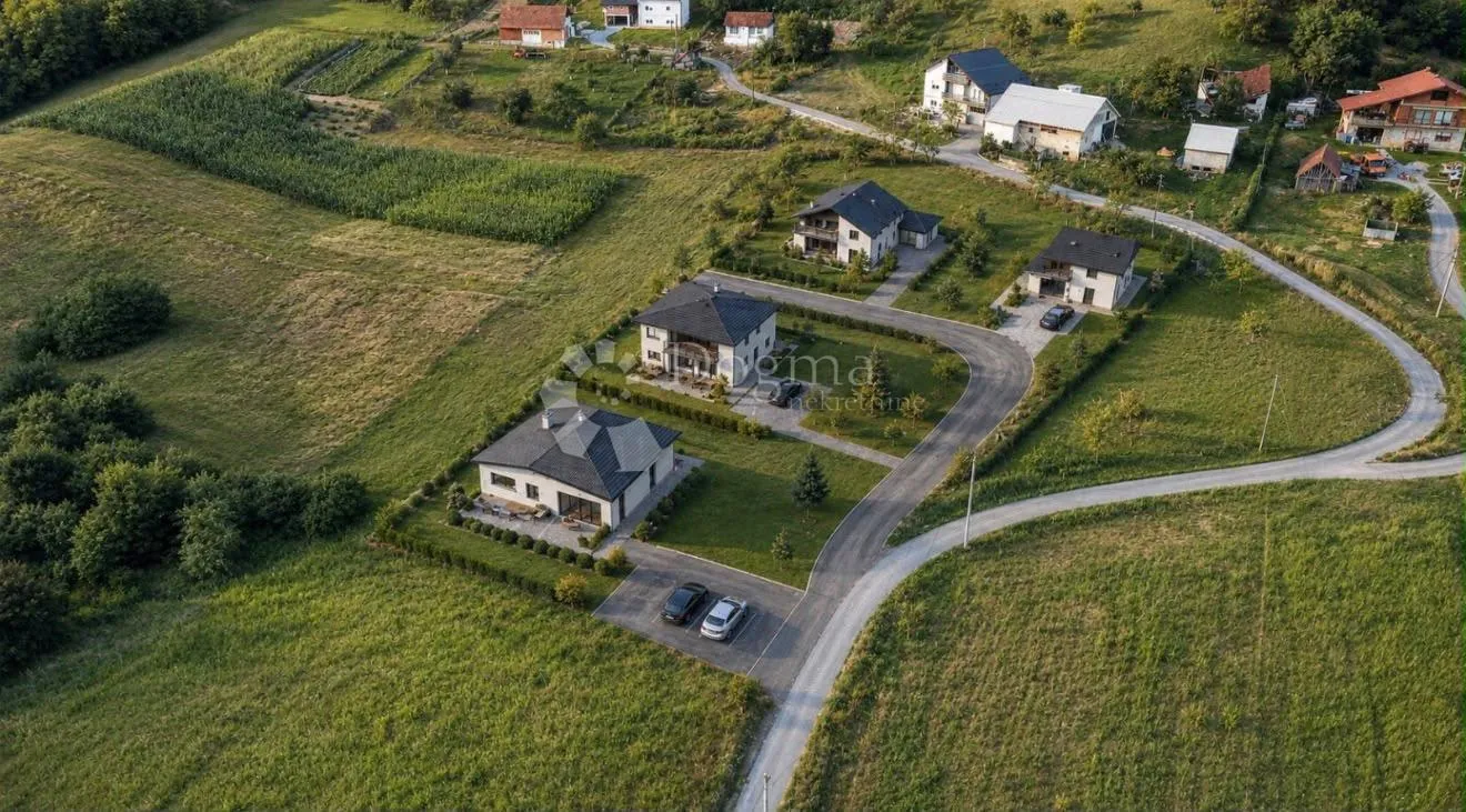 građevinsko zemljište 507 m2 u prirodnom okruženju - slika 4