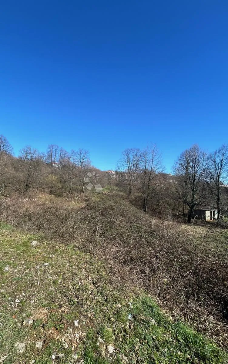 veliko zemljište za pravu obiteljsku idilu - slika 3