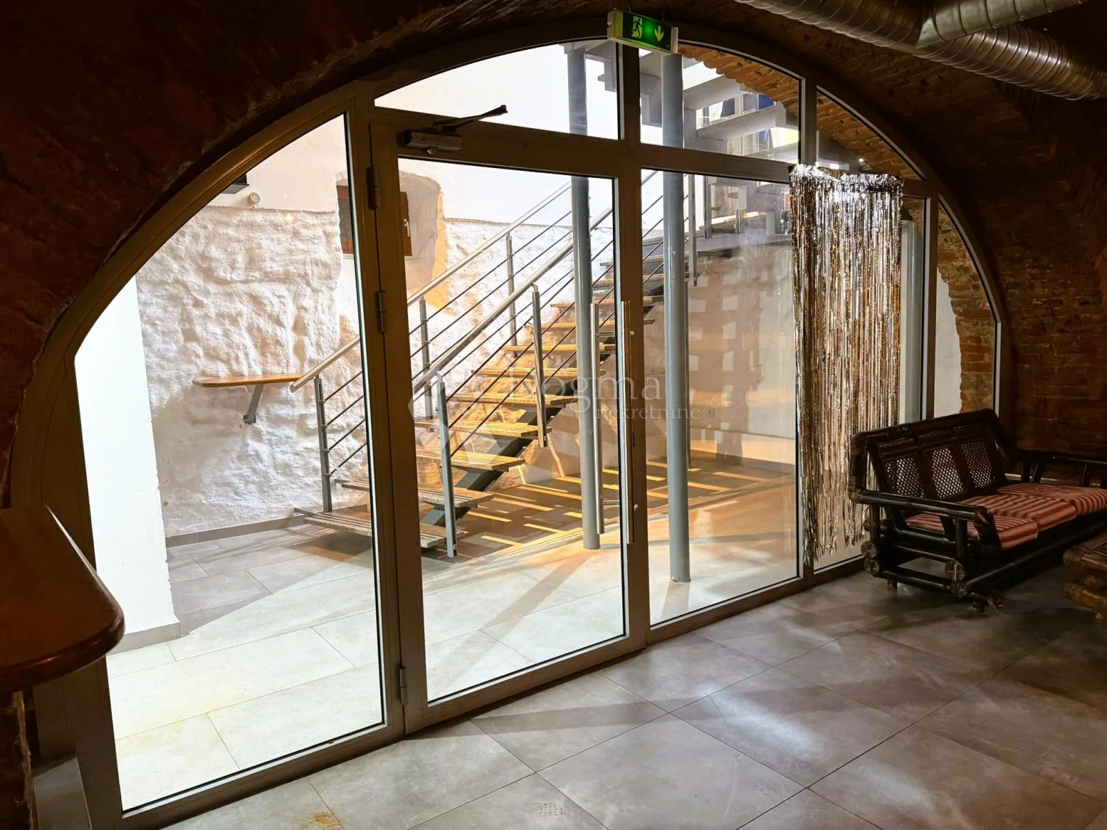 poseban prostor za vaš koncept - centar čakovca, 115 m² - slika 6