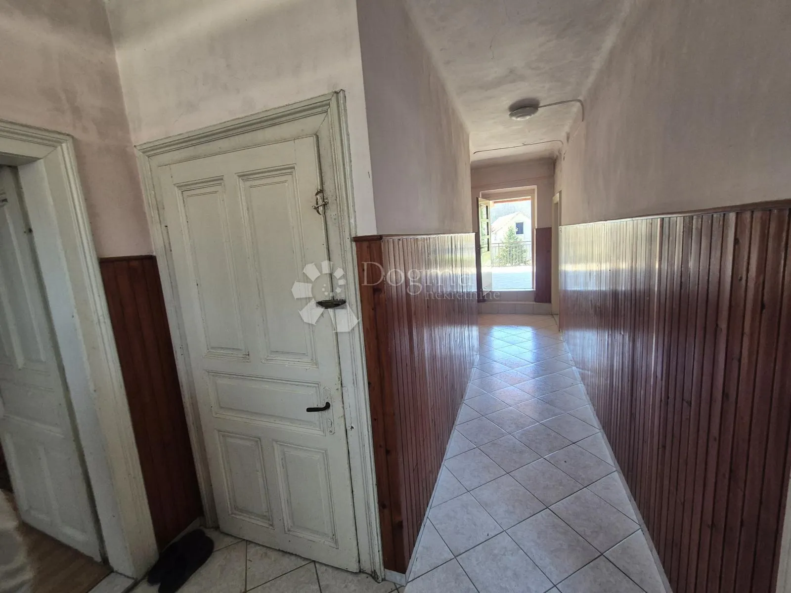 kuća u centru mihovljana sa ogromnim podrumom i 3.864m² zemljišta! - slika 10