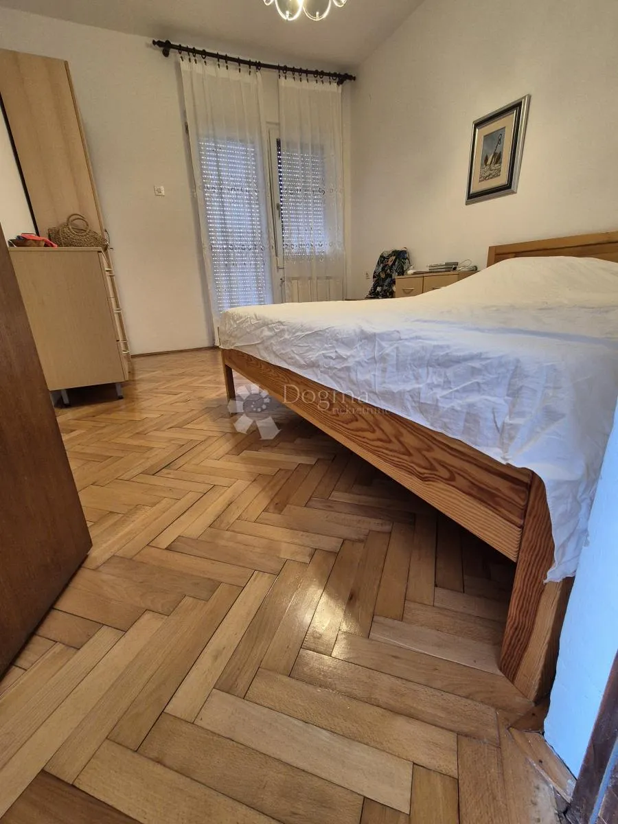 obiteljska kuća - slika 14