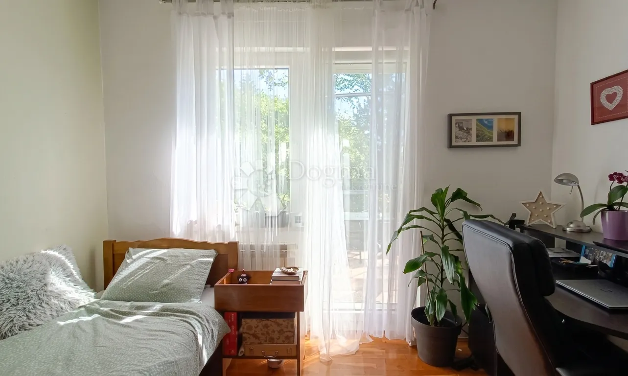 ekskluzivno! 5-sobni stan vrhovec, 111 m², terasa, garaža - slika 12