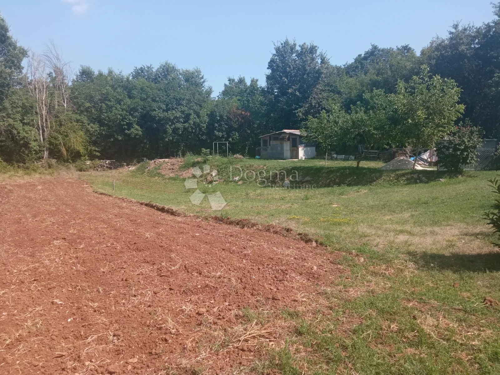 građevinsko zemljište u okolici žminja - slika 3