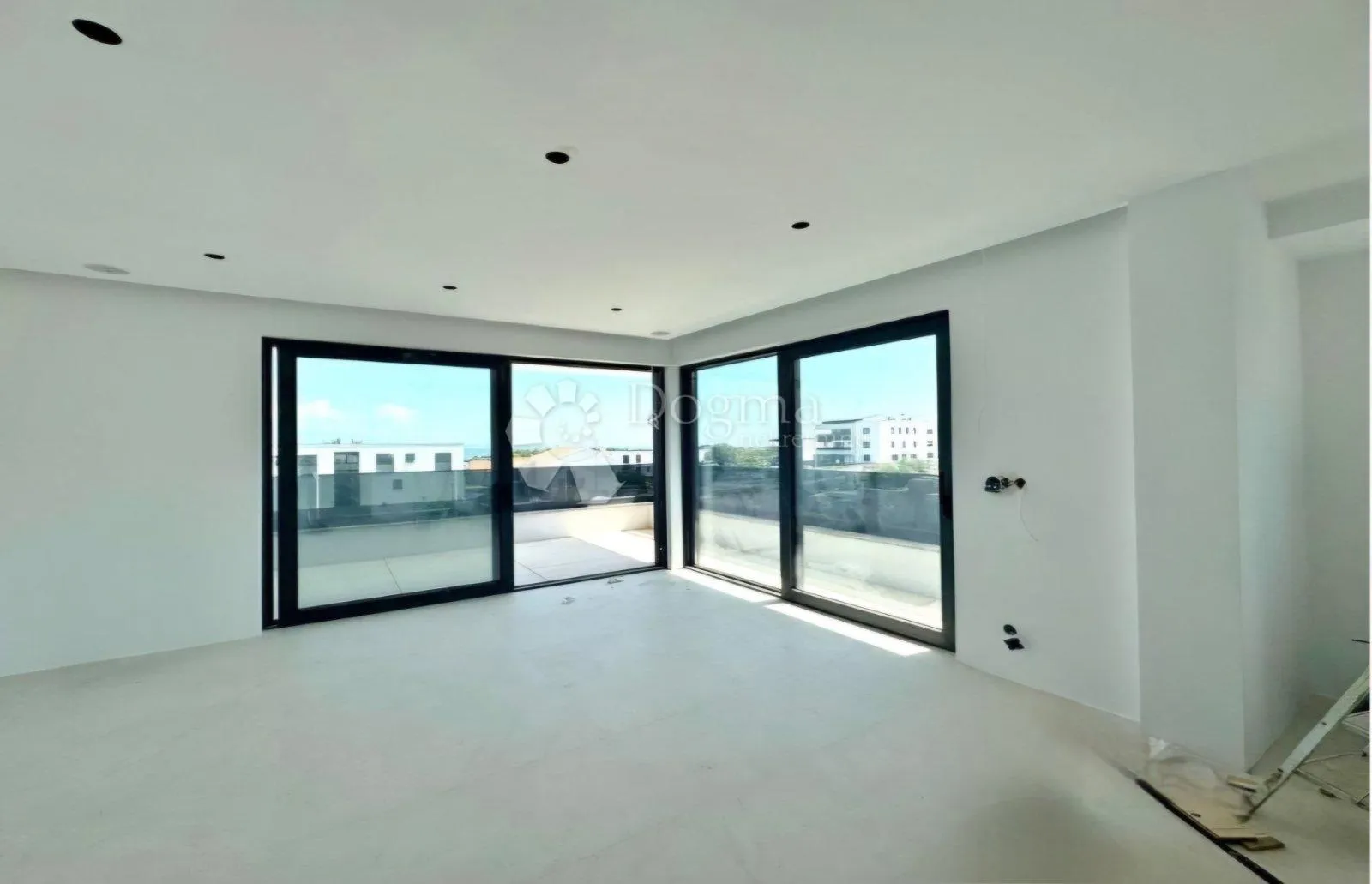 penthouse sa pogledom na more - slika 3
