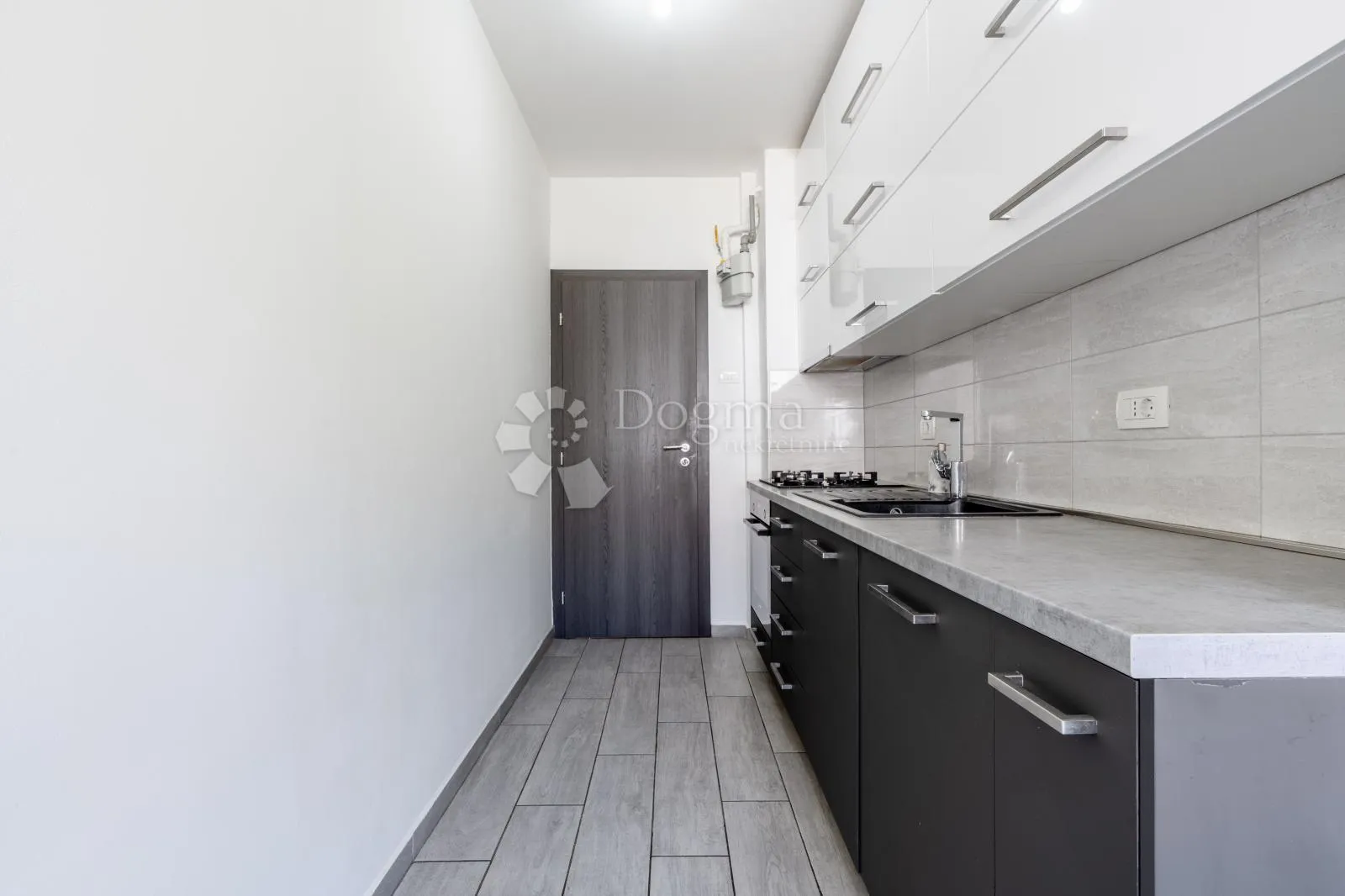 podmurvice – 77 m², top pogled more, prostran i uređen 4skl - slika 9