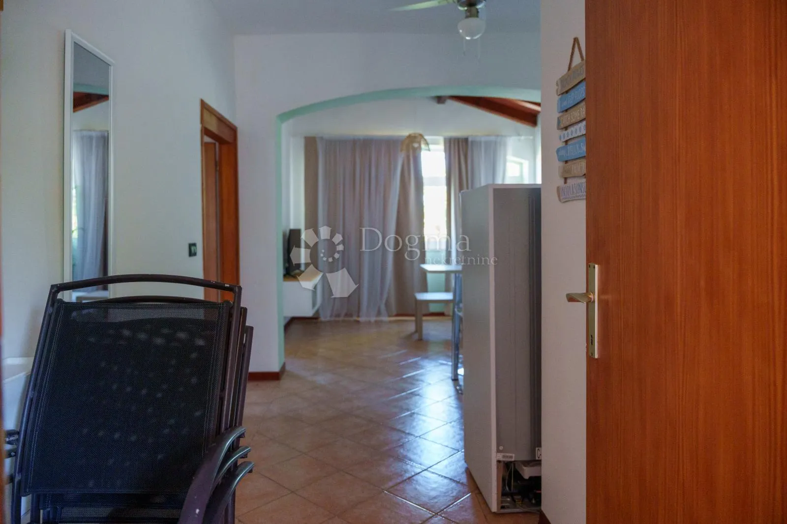 kuća sa 4 apartmana blizu mora - slika 22