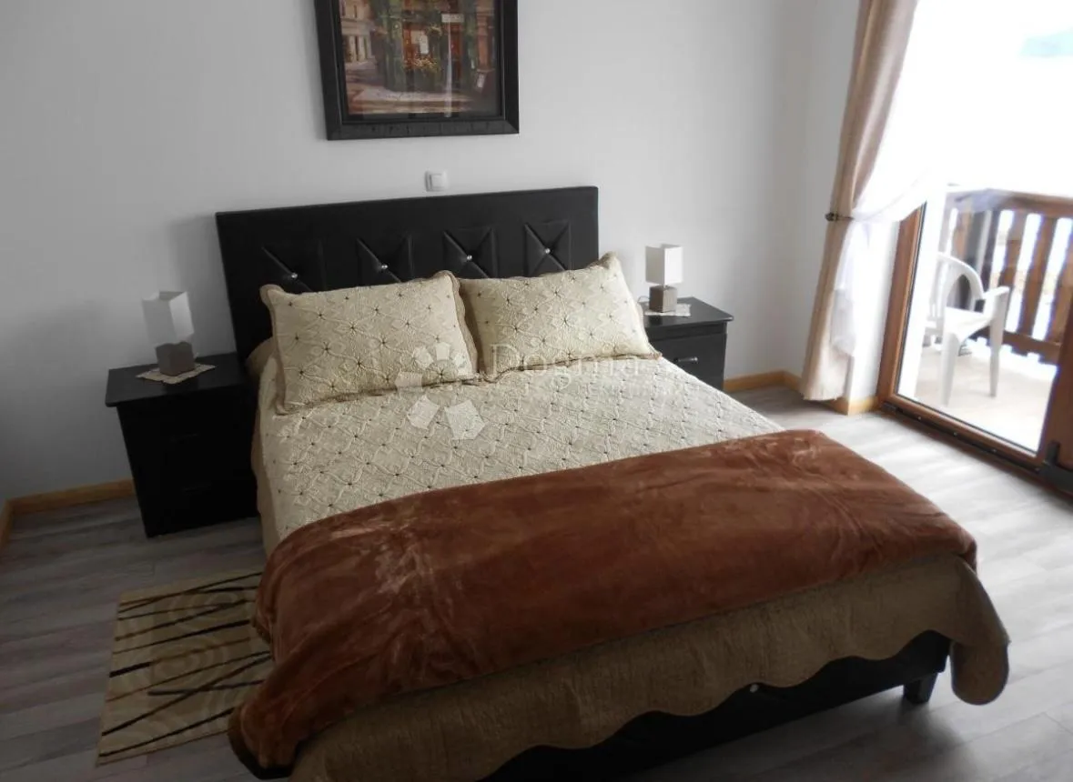 resort u srcu like nadomak plitvica - uhodan posao !!! - slika 16