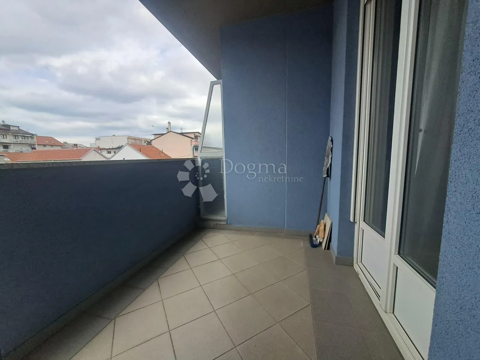 stan na trešnjevci s podzemnom garažom - slika 8