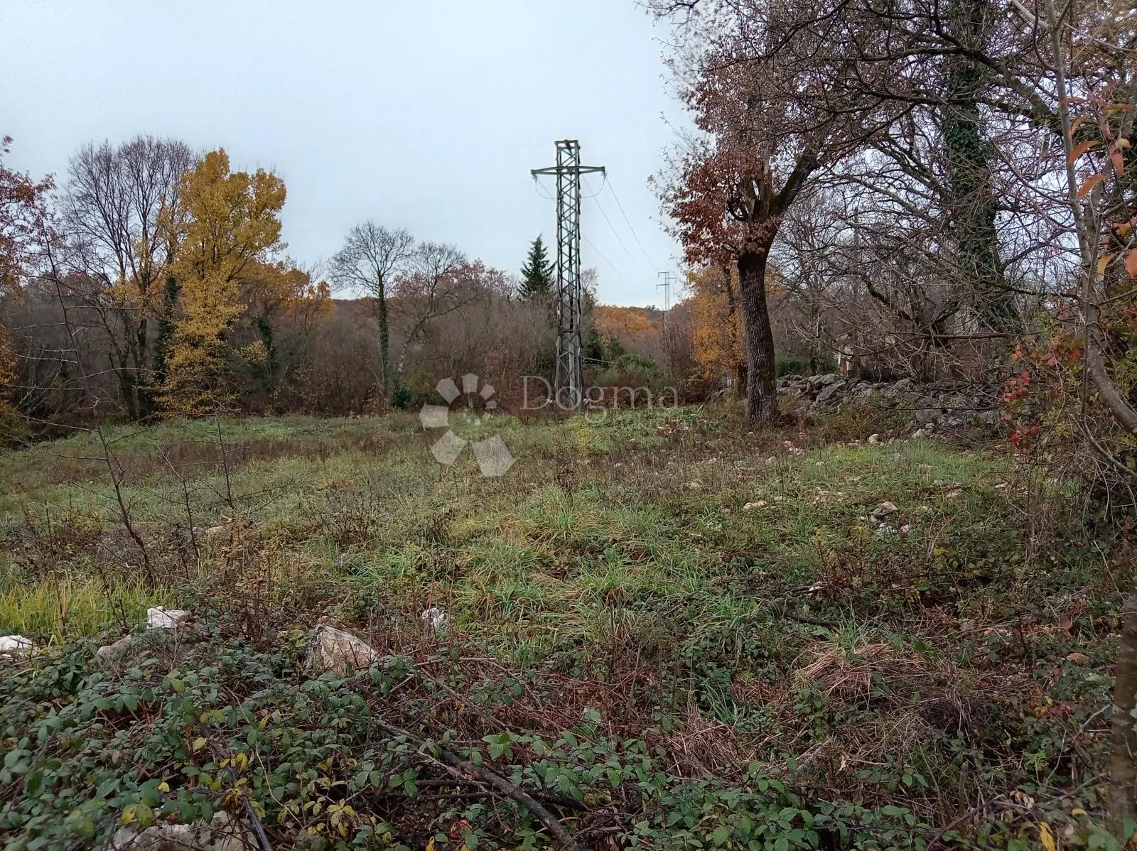 građevinsko zemljište 1.022 m² — ravan teren, otok krk - slika 2