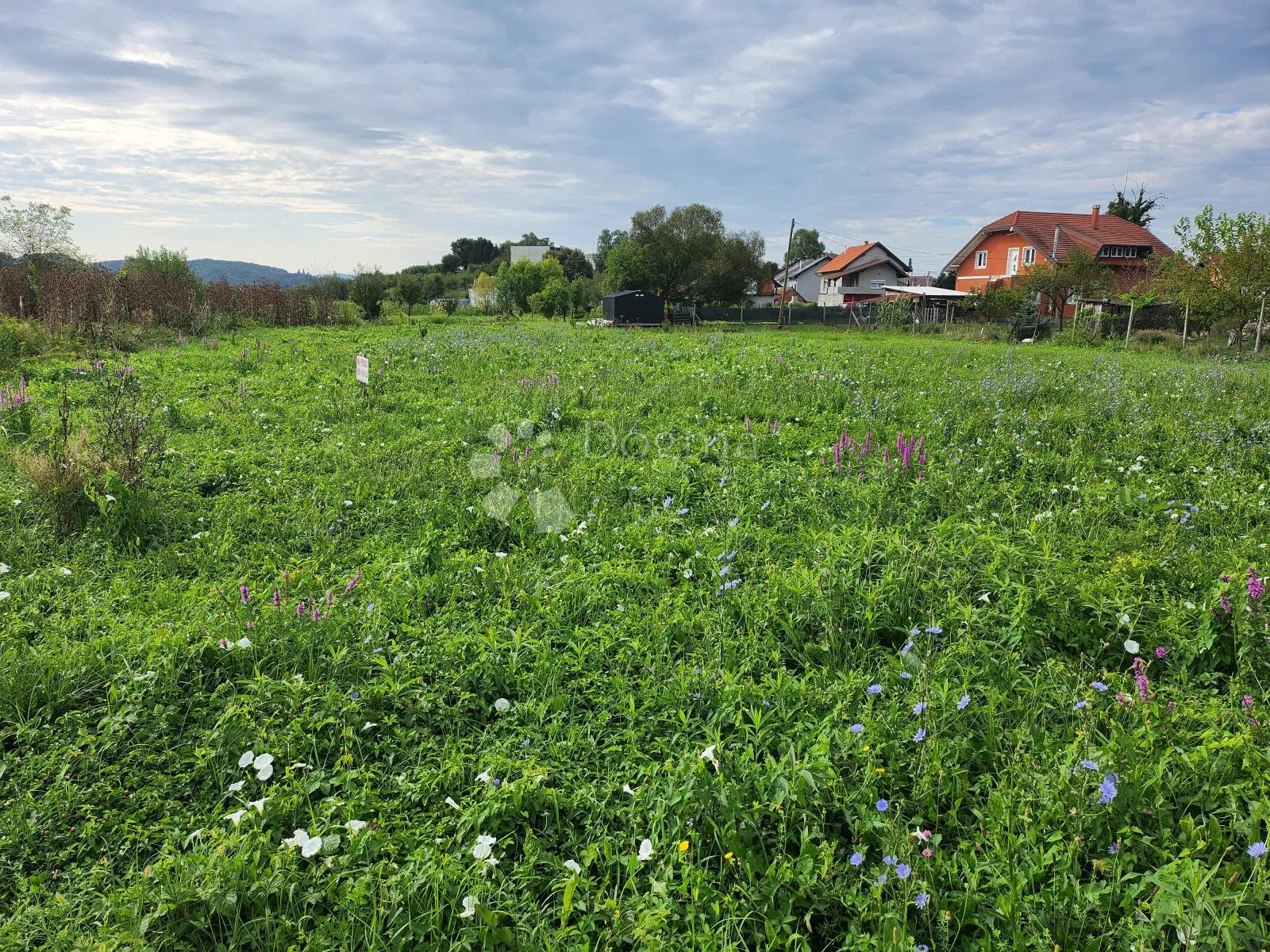 građevinsko zemljište 1.502m² nadomak roses designer outlet centru! - slika 2