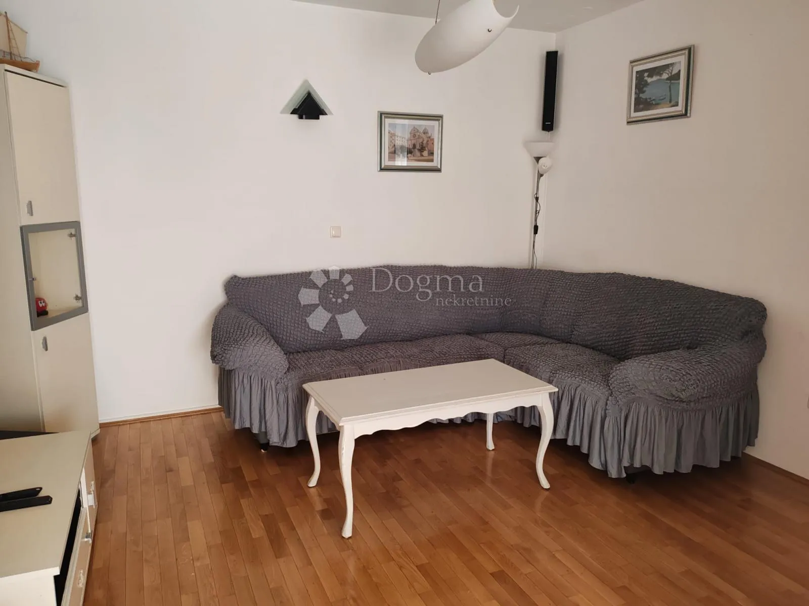 predivan stan podsolarsko - slika 2