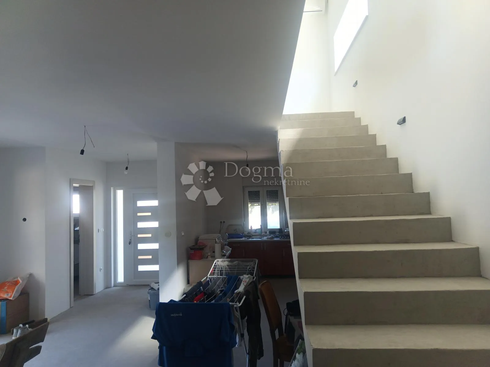 centar - 214,30m2 - slika 16