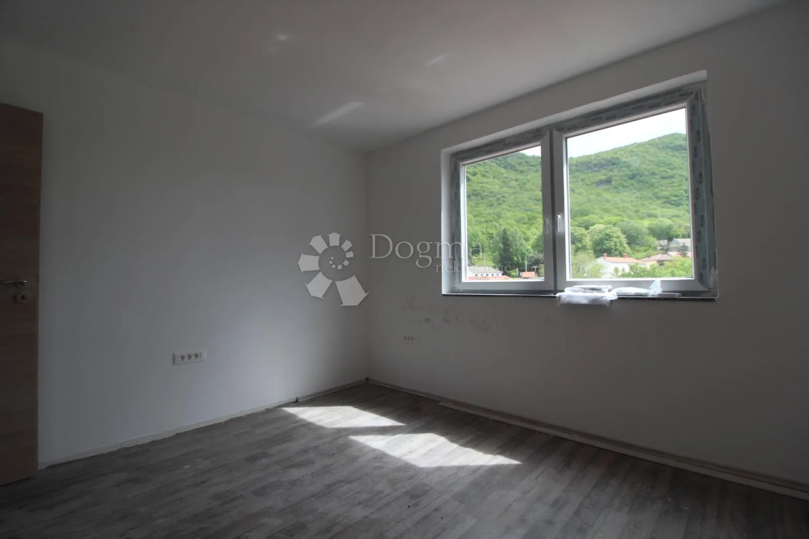 križišće kuća 140m2 samo kod nas! - slika 11