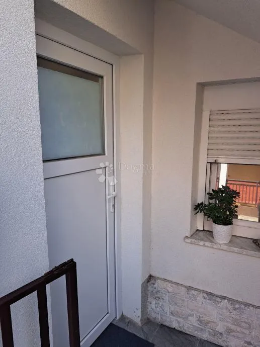 rijeka, srdoči garsonjera + konoba 52 m2 - slika 10