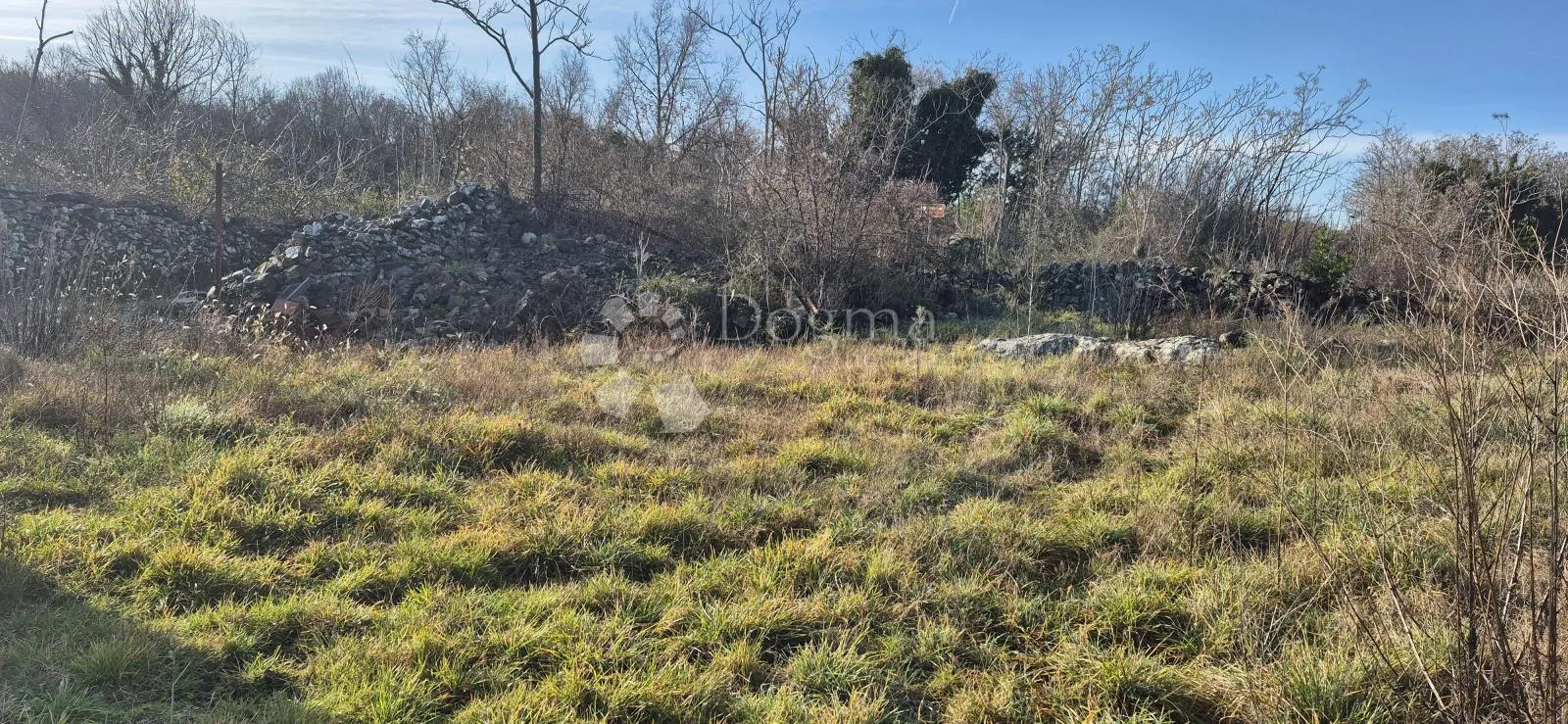 građevinsko zemljište sa građevinskom dozvolom 3 km od mora - slika 12