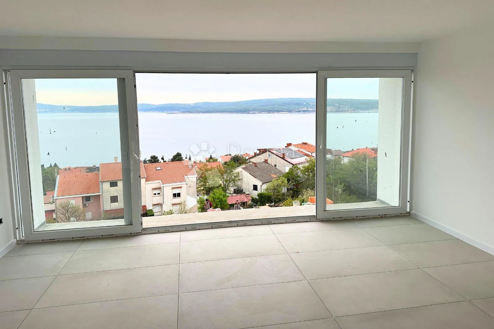 Novogradnja kuća s 4 stambene jedinice i pogledom na more u Crikvenici - Crikvenica