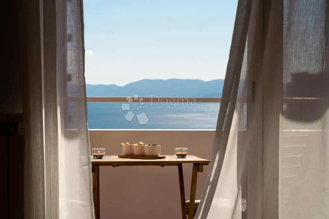 gornja vežica – moderno uređen stan, 2s+db i prekrasni balkon s pogledom na more - slika 6