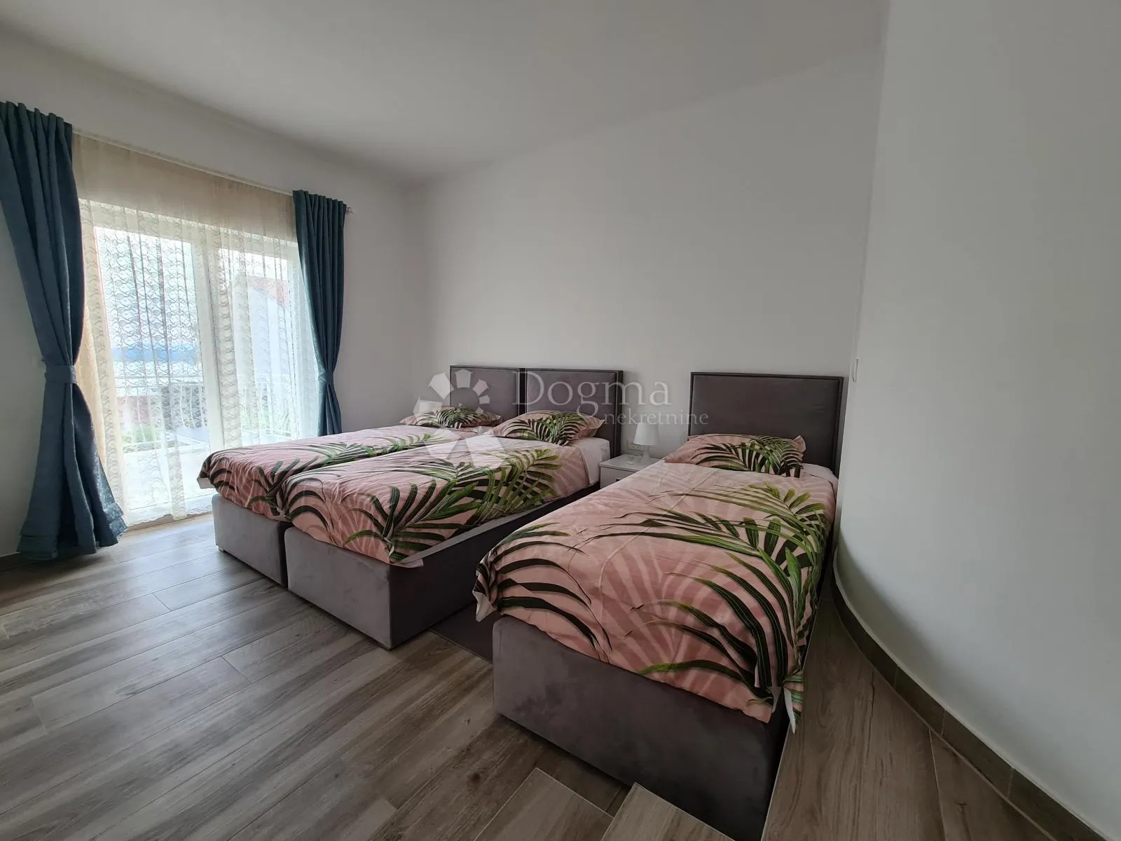 dramalj, apartmanska kuća 200 m od mora - slika 10