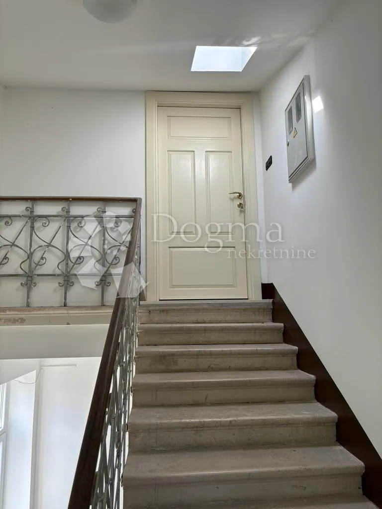 volosko, opatija, 60 m2 + terasa s pogledom - slika 24