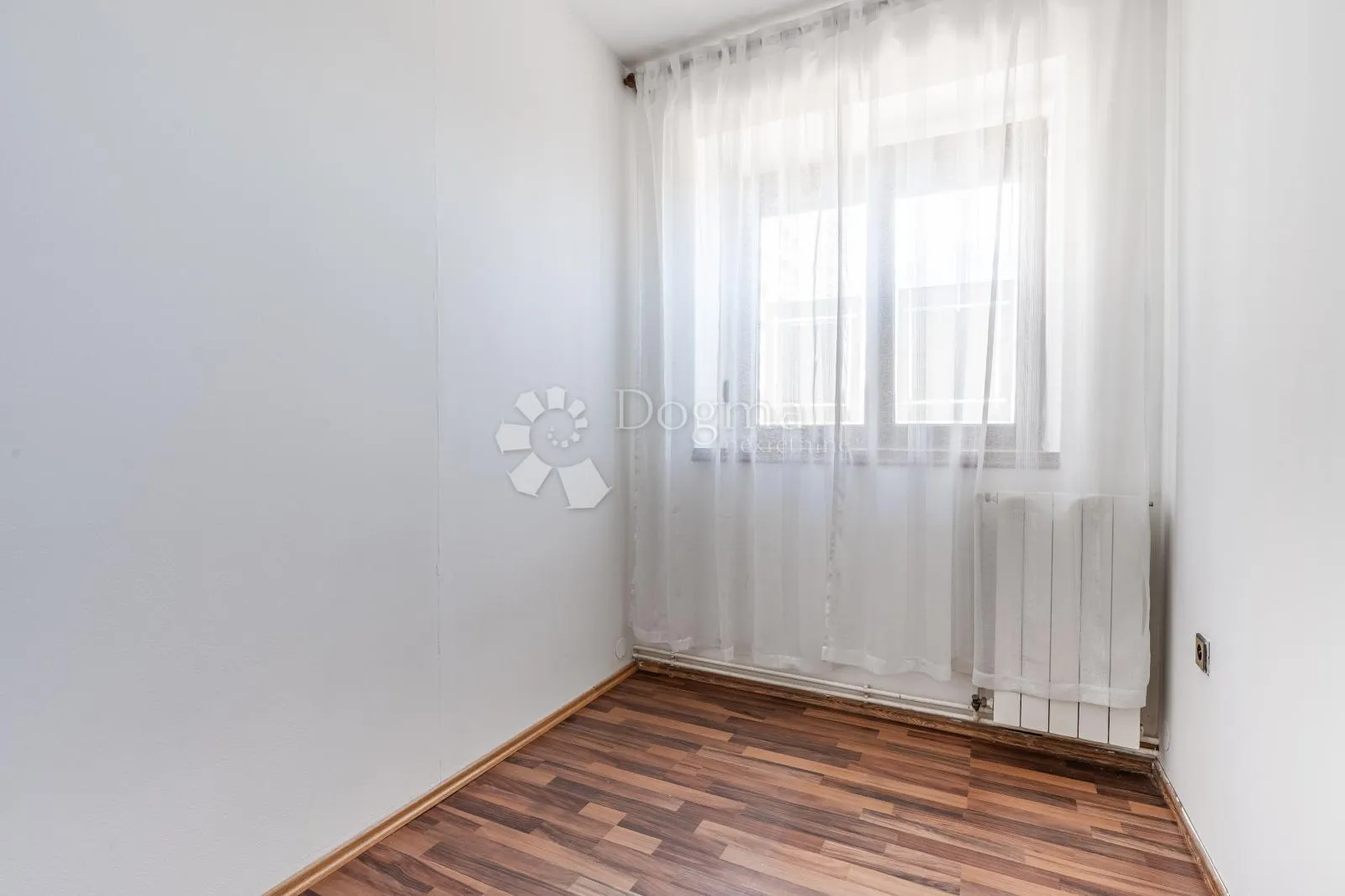 podmurvice – 77 m², top pogled more, prostran i uređen 4skl - slika 18