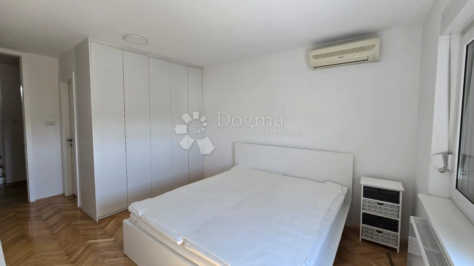 luksuzna kuća u elitnom dijelu grada - slika 14
