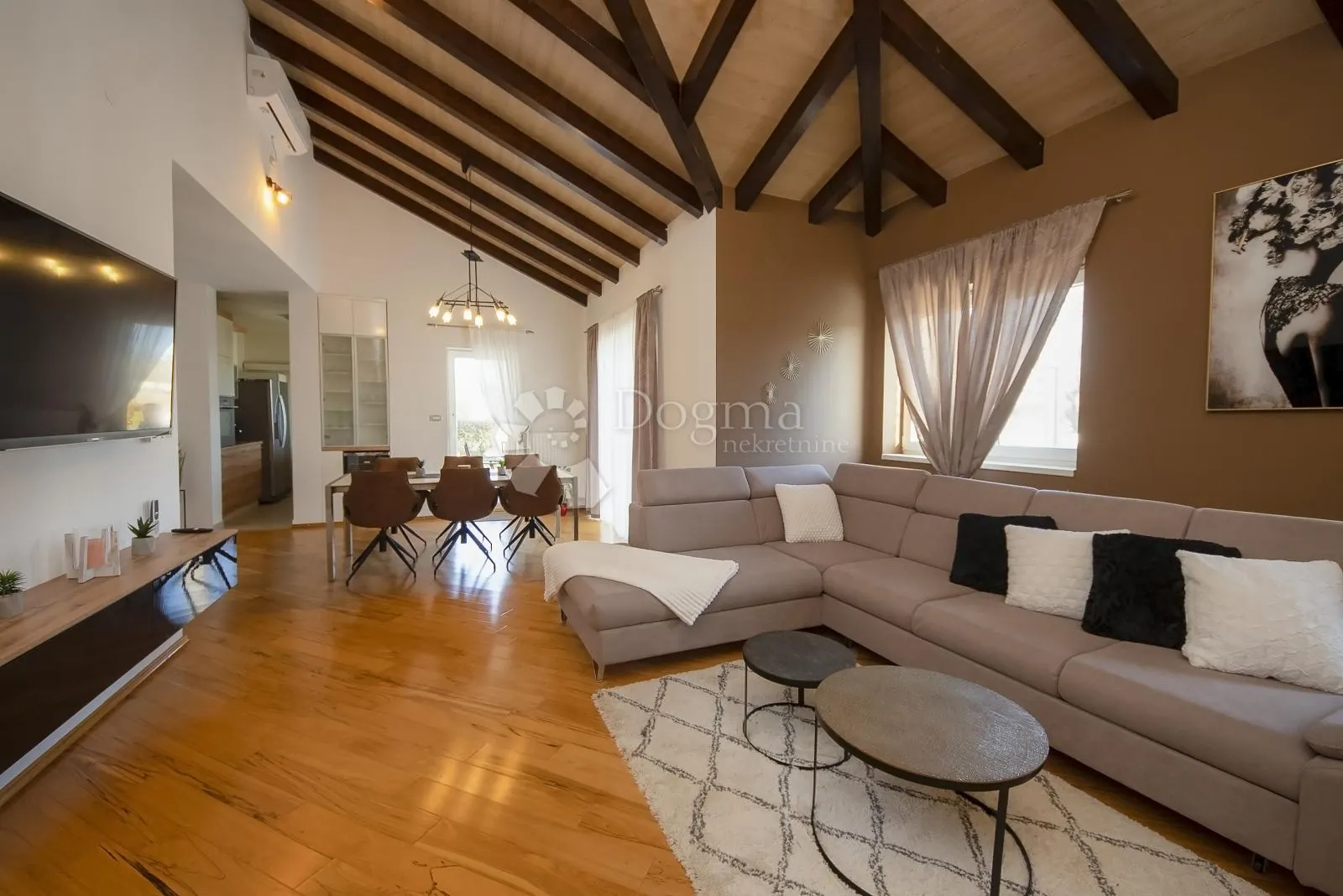 dubrava kod šibenika - prekrasna villa sa bazenom, 282 m2 - slika 19