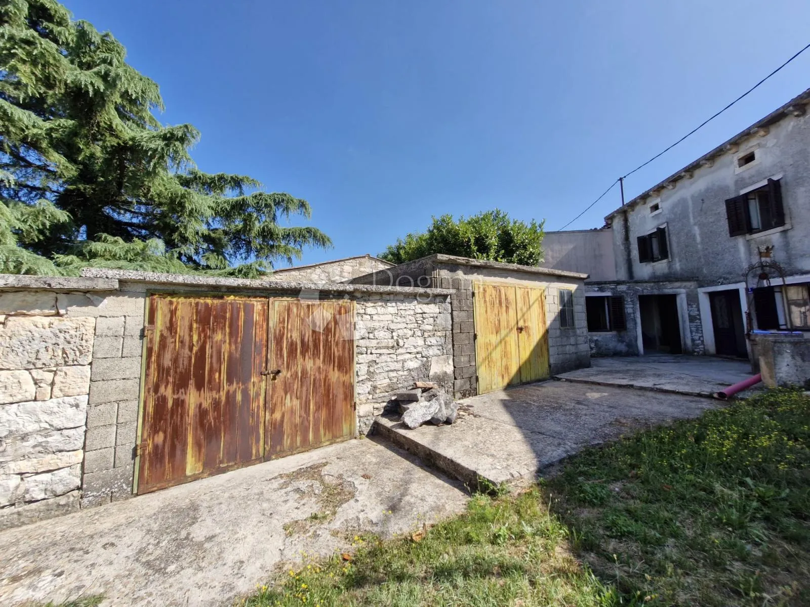 starina za adaptaciju u okolici barbana - slika 3