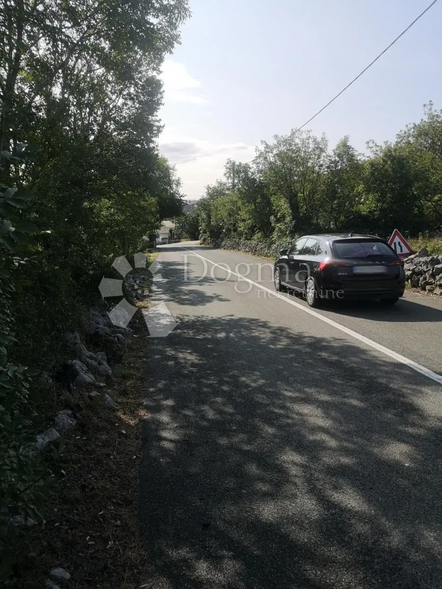 odličan građevinski teren u risiki! - slika 7