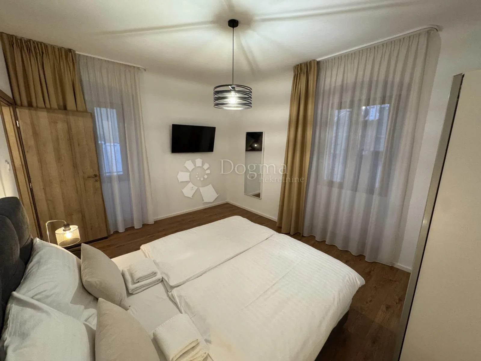 rijeka centar stan 82m2 - 2 apartmana - slika 6