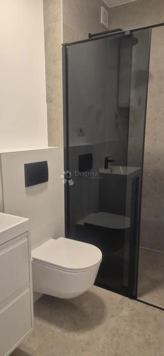 krk, omišalj - predivan apartman u novogradnji samo 150 metara od mora - slika 9