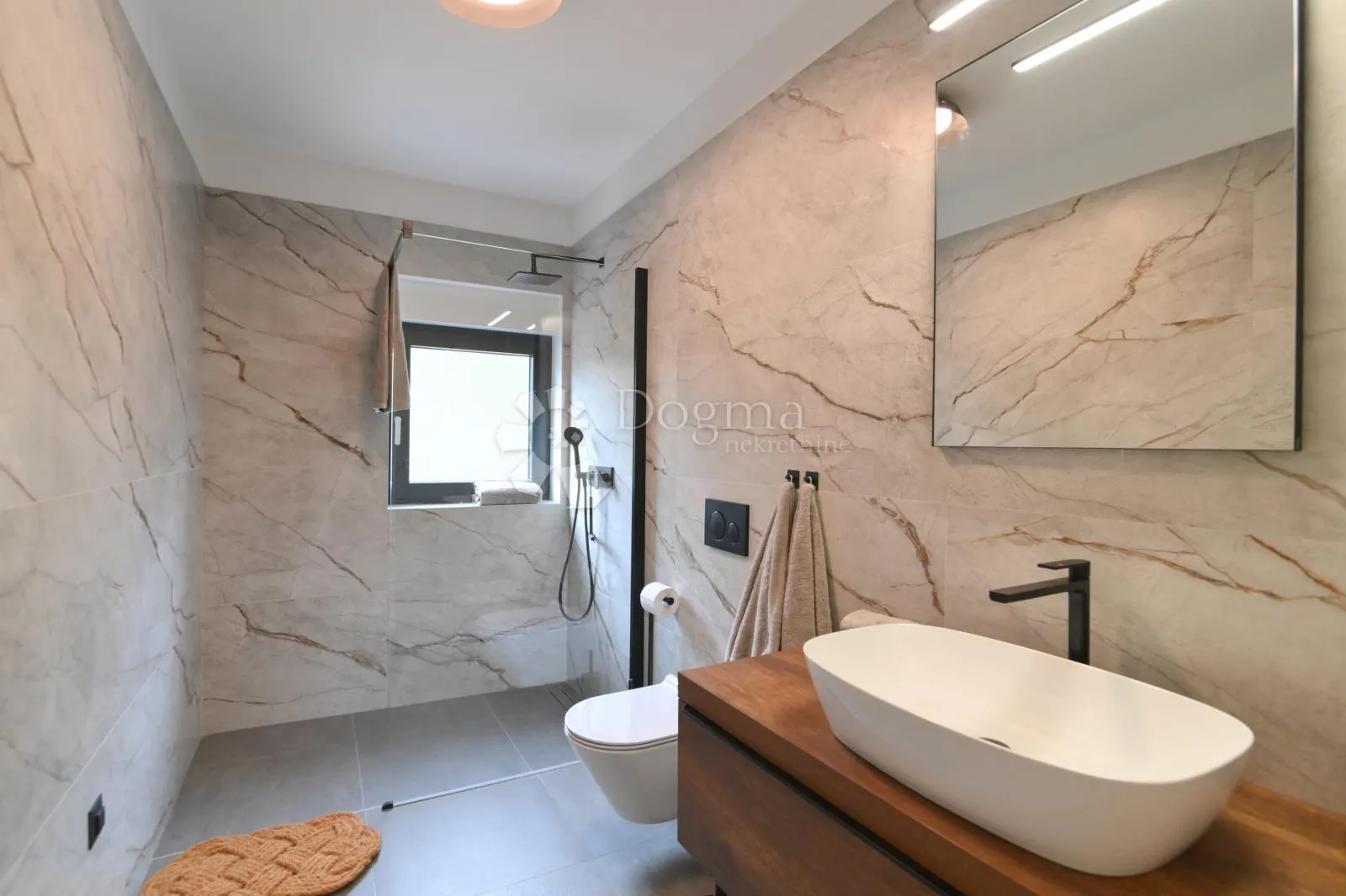 ekskluzivan penthouse za najam u opatiji - slika 26