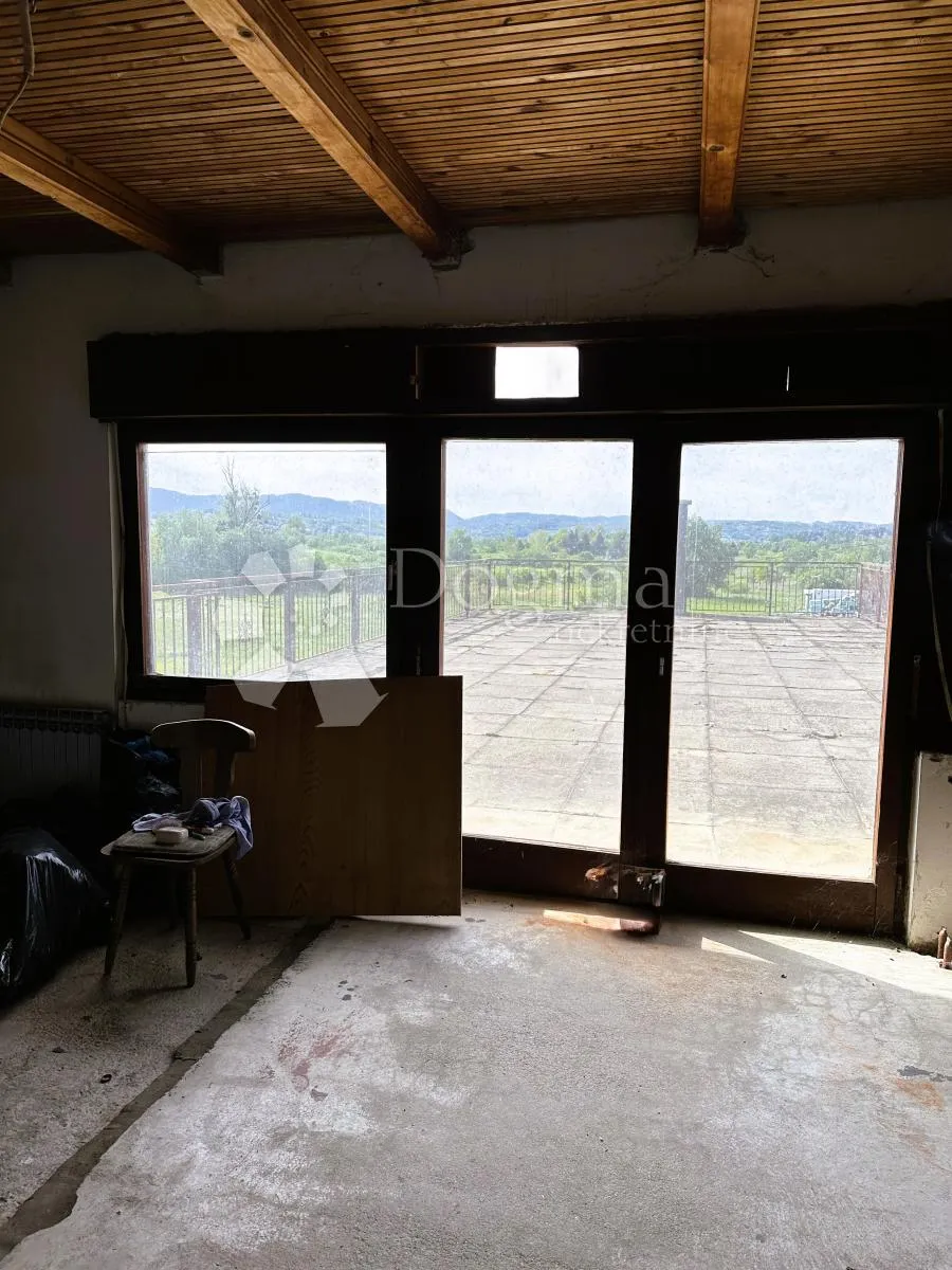kuća s poslovnim prostorom pogodna za smještaj većeg broja ljudi - slika 7